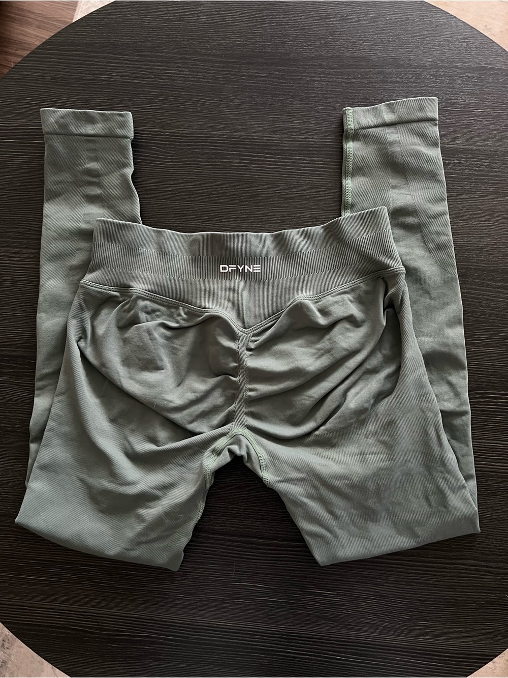 DFYNE Impact Leggings in Pistachio